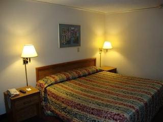 Knights Inn Columbus/Franklinton 外观 照片